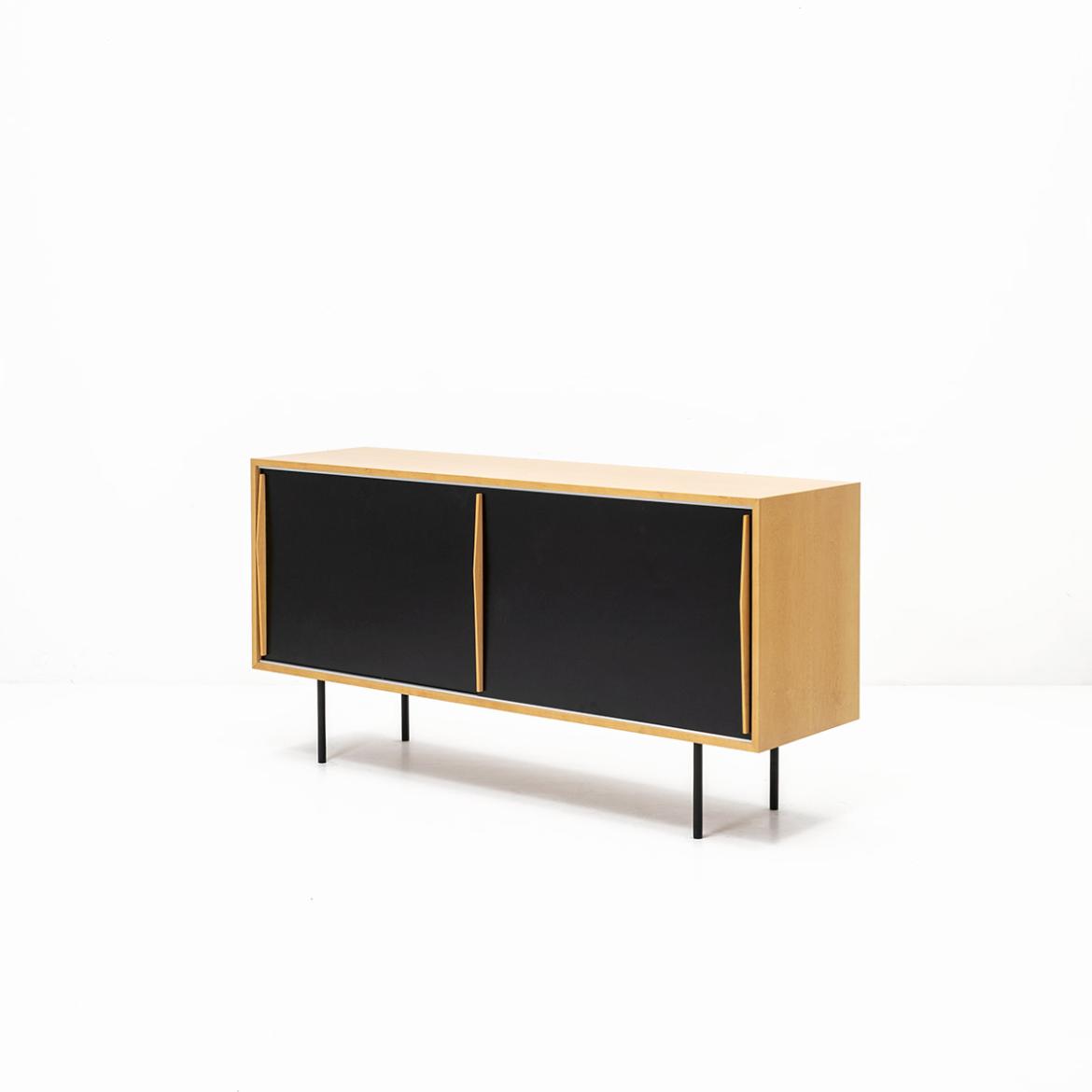 KURT THUT, SIDEBOARD S943, MAPLE BLACK STANDARD