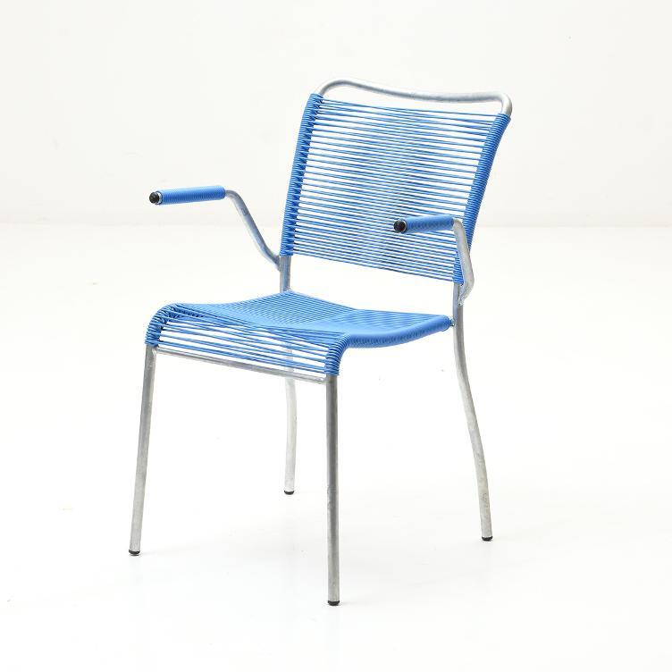 Spaghetti Gartenstuhl mit Armlehnen